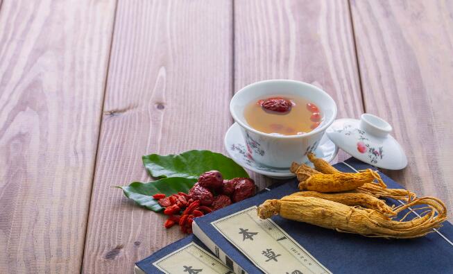 半夏禁忌的药物-半夏忌什么中药网半夏忌什么中药材煲汤知识网站,分享半夏不适合什么人大全